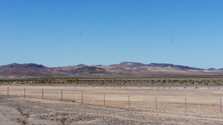 On the road to LA - Mojave